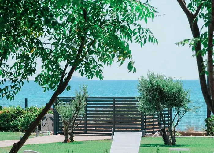 Odyssea ヴィラ Dikella